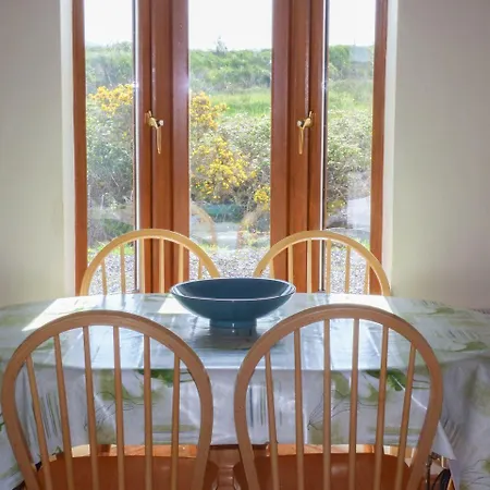 Tigh An Droichid Ballinskelligs *